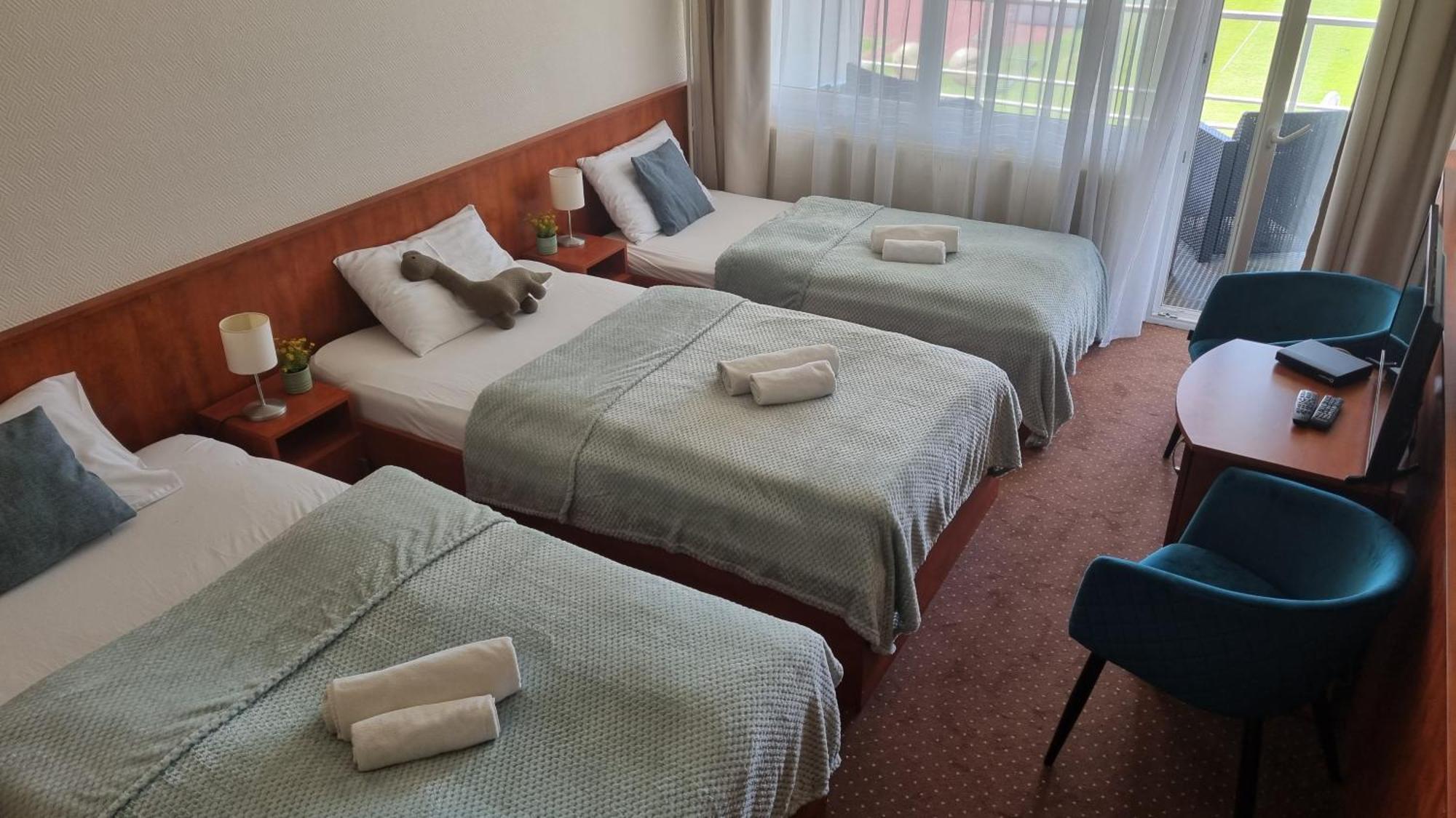 Sport Hotel Tatabánya المظهر الخارجي الصورة