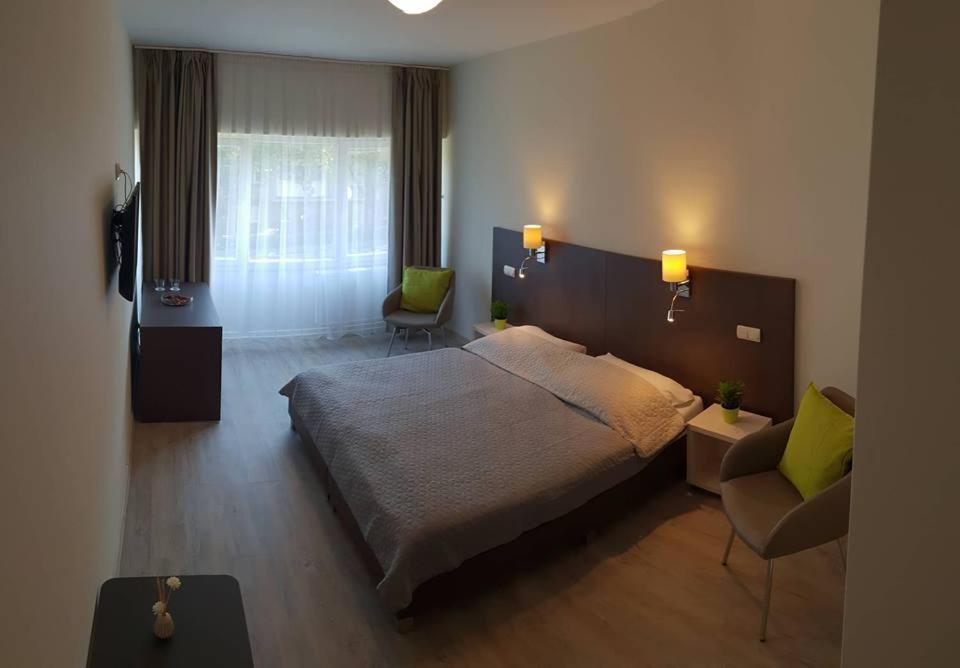 Sport Hotel Tatabánya المظهر الخارجي الصورة