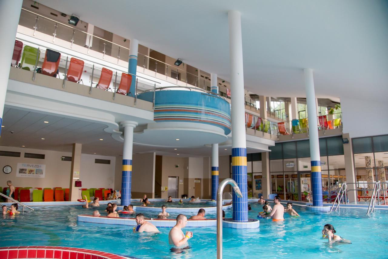 Sport Hotel Tatabánya المظهر الخارجي الصورة