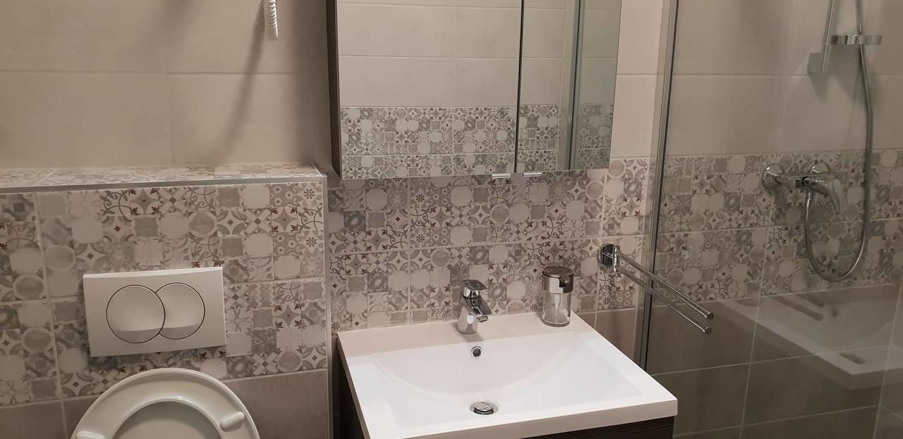 Sport Hotel Tatabánya المظهر الخارجي الصورة