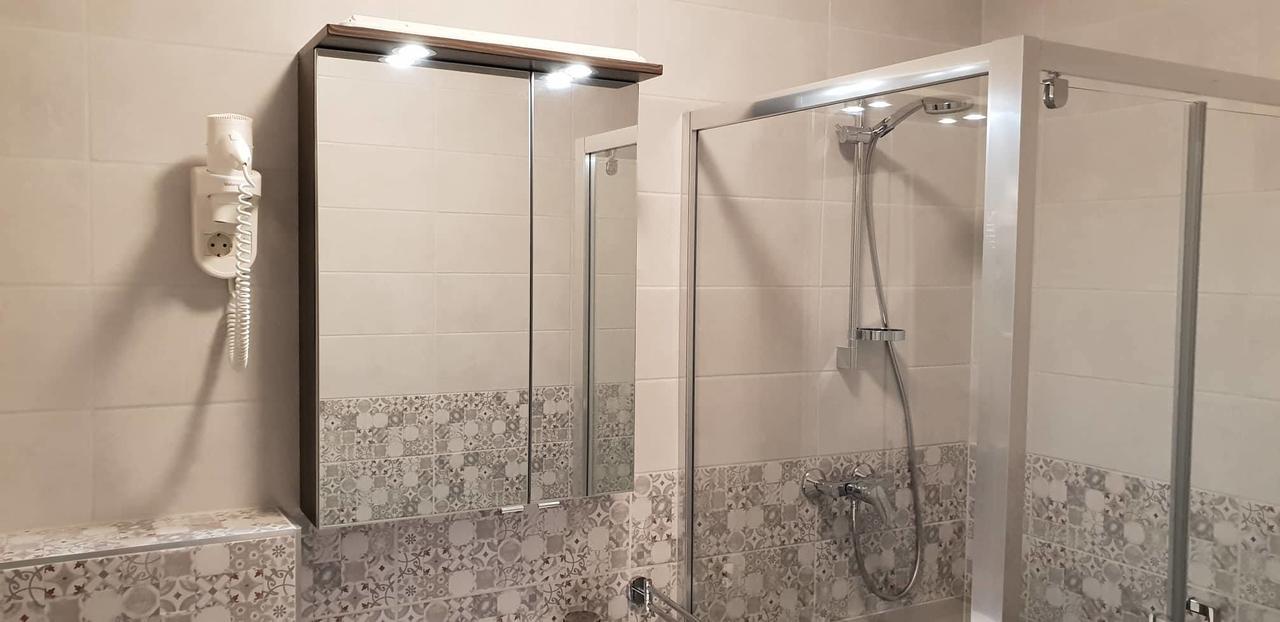 Sport Hotel Tatabánya المظهر الخارجي الصورة