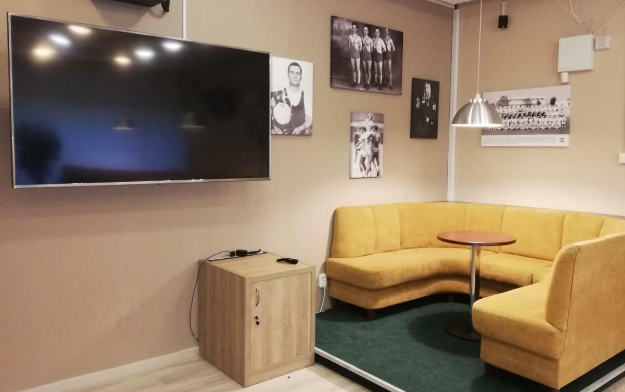 Sport Hotel Tatabánya المظهر الخارجي الصورة